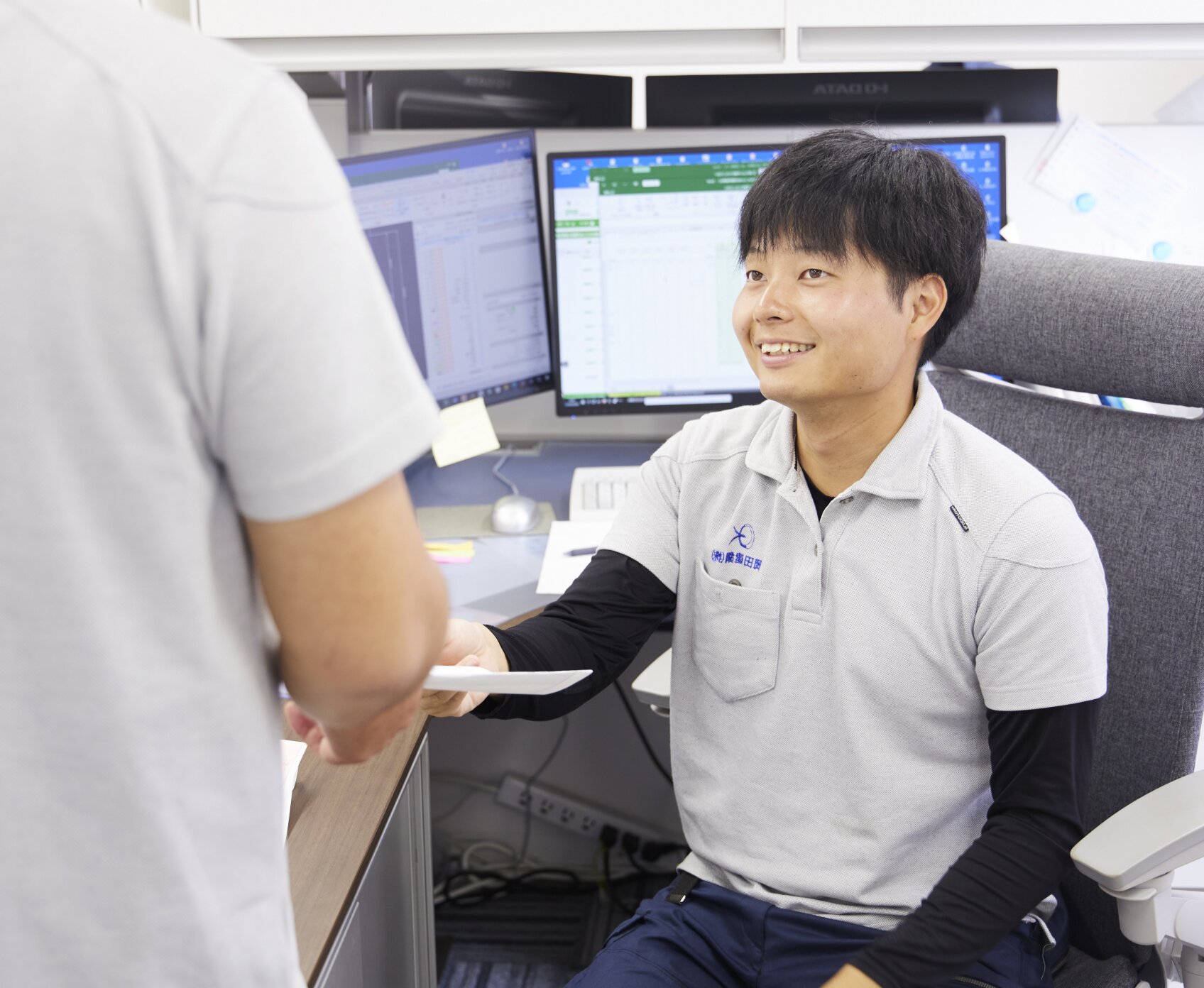 奈良県御所市にある岡田健建鋼株式会社のリクルートサイト